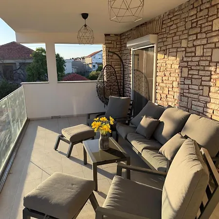 Muring Apartments 4* Tribalj